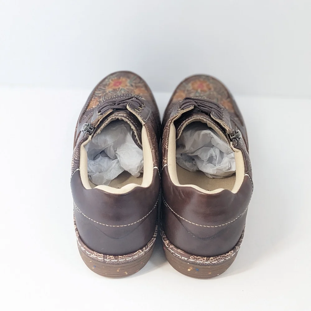 NWOT Spring Step L ' Artiste Leather Sneakers